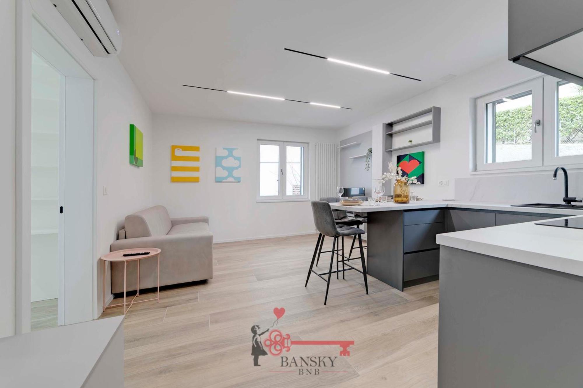 Home Sofia Room 2 - Modern Station -By Easylife Swiss Lugano Dış mekan fotoğraf
