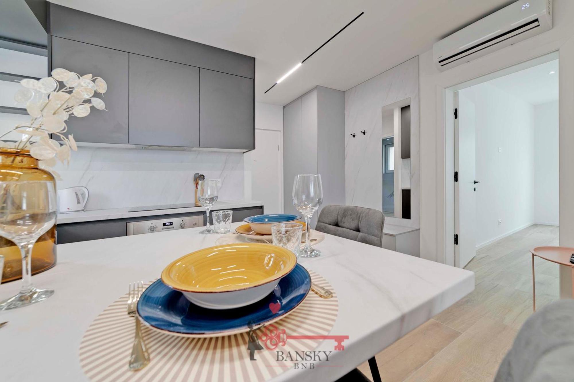 Home Sofia Room 2 - Modern Station -By Easylife Swiss Lugano Dış mekan fotoğraf